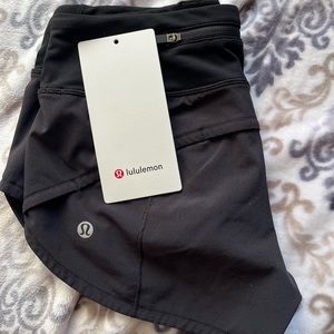 NWT Lululemon Speed Up LR Short 2.5” lined